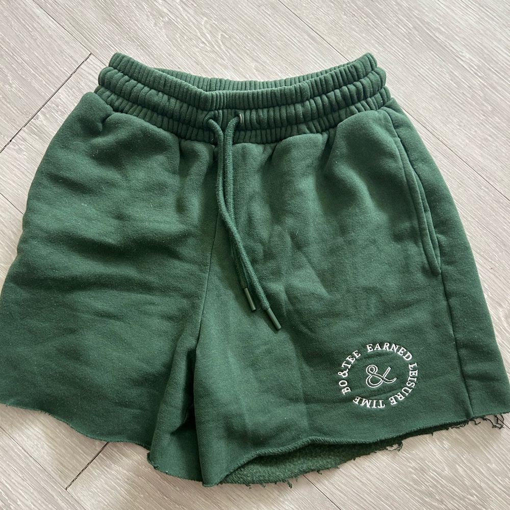 Bo&Tee Oh Polly Green Fleece Shorts with Logo
